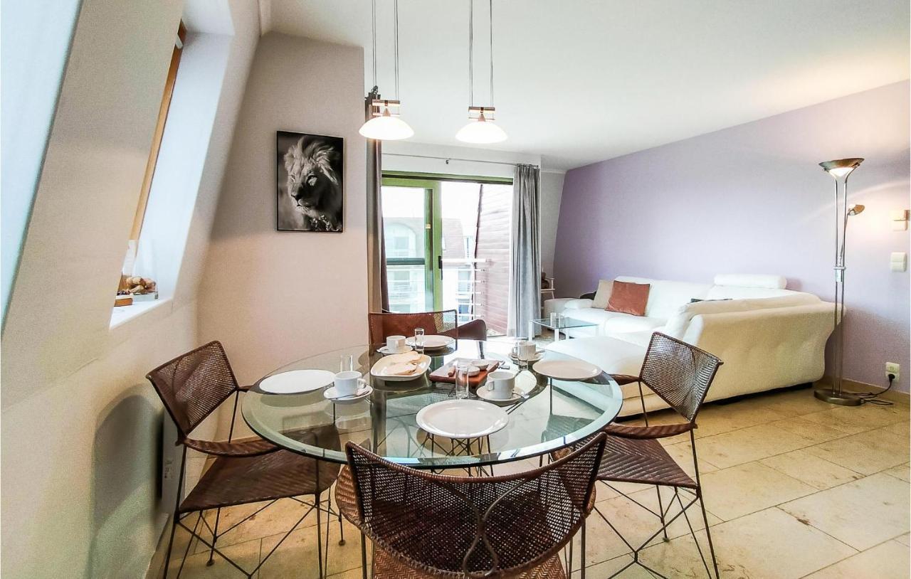 Nice Apartment In Bredene With Kitchen Exterior photo